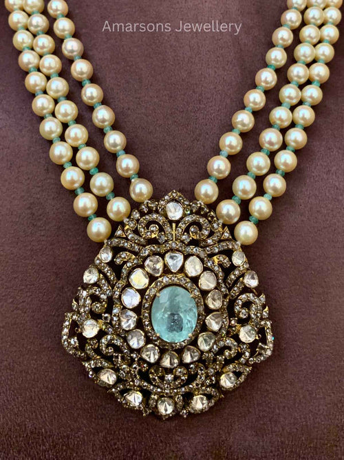 18k Polki Locket with South Sea Pearls (PL 8196)