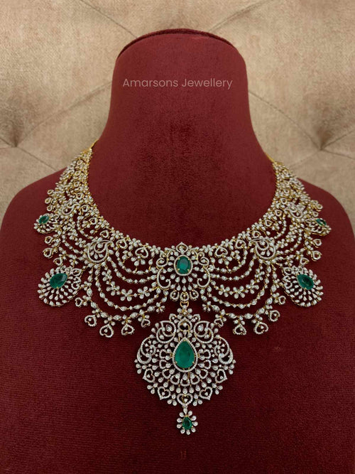 Stunning 18K VVS EF Diamond Necklace