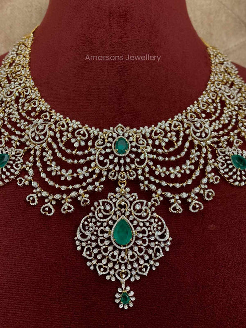 Stunning 18K VVS EF Diamond Necklace
