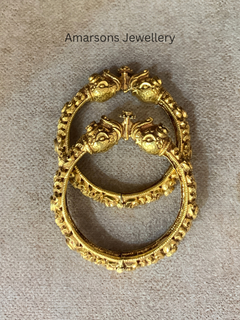 Luxurious Gold Nakshi Bangles ( GB-8077)