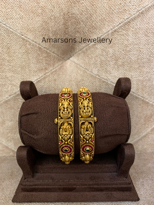 Luxurious Gold Nakshi Bangles ( GB-5229)