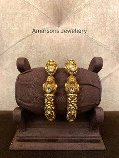 Luxurious Gold Nakshi Bangles ( GB-8077)